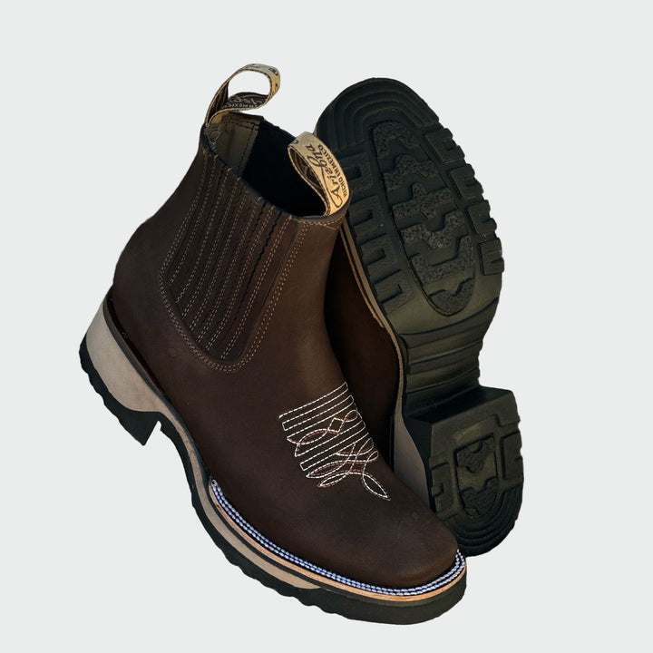 Cody - Modernūs Vakarų Batai