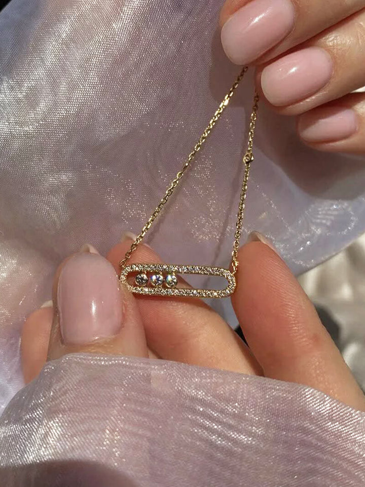 Norėdami įklijuoti Melissa