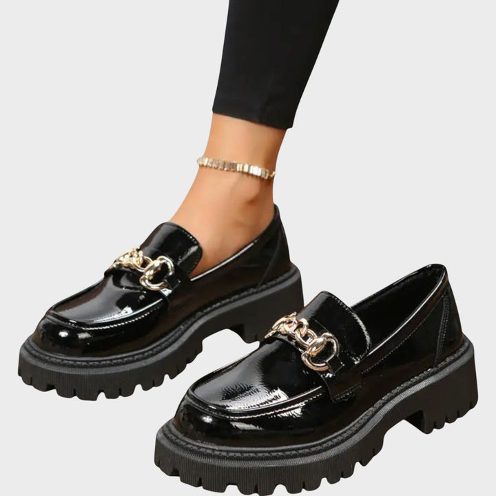 Beatrice - Laiko Netekusios Elegantiškos Šlepetės