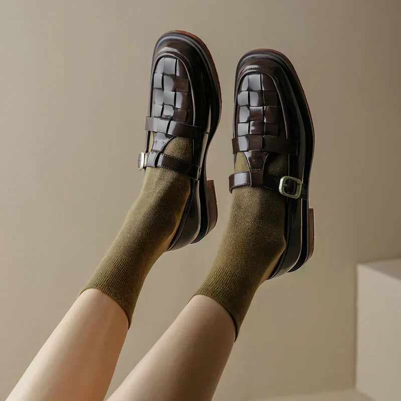 Isava | Vintage stiliaus retro bateliai