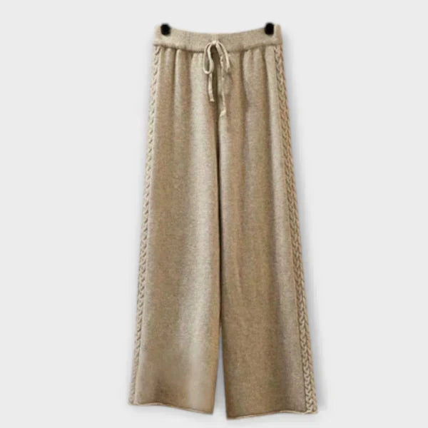 Dovilė - Megztinis Komplektas